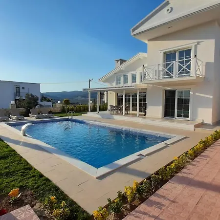 Heated Pool Fantastic House Toscana Feeling By Foca